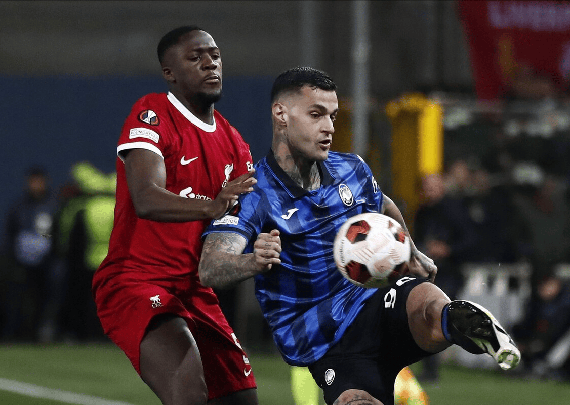 关于赛后孟菲斯灰熊单刀错失：英超节点到来；球迷炸锅；球队文化再被提及的信息